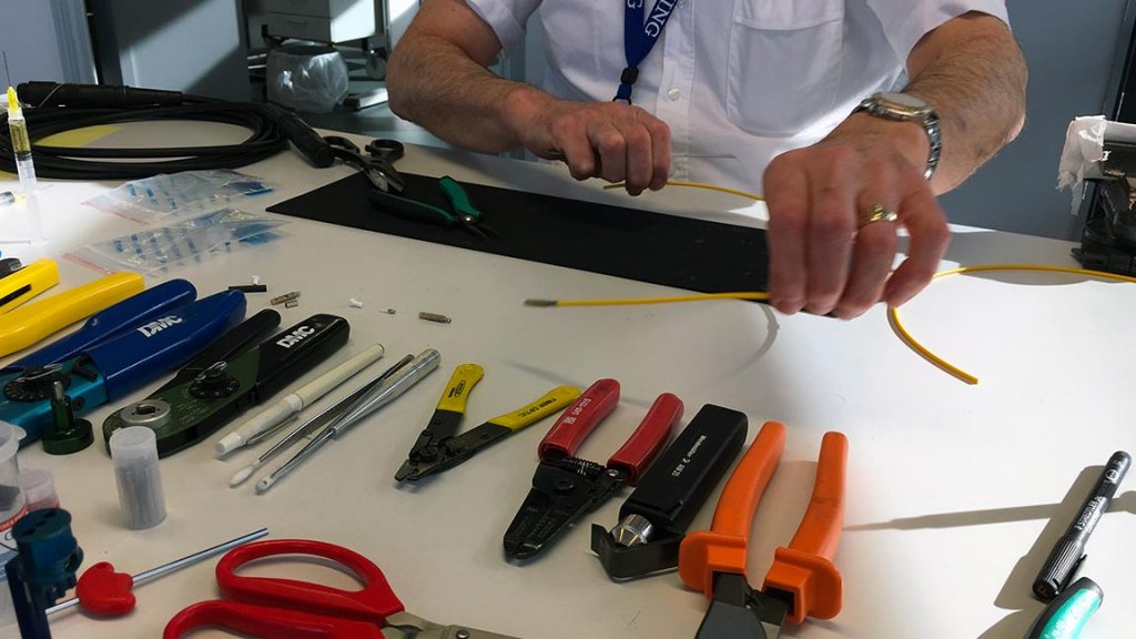 Fibre Optics Installer Salcom Technology Fibre optics installer salcom technology